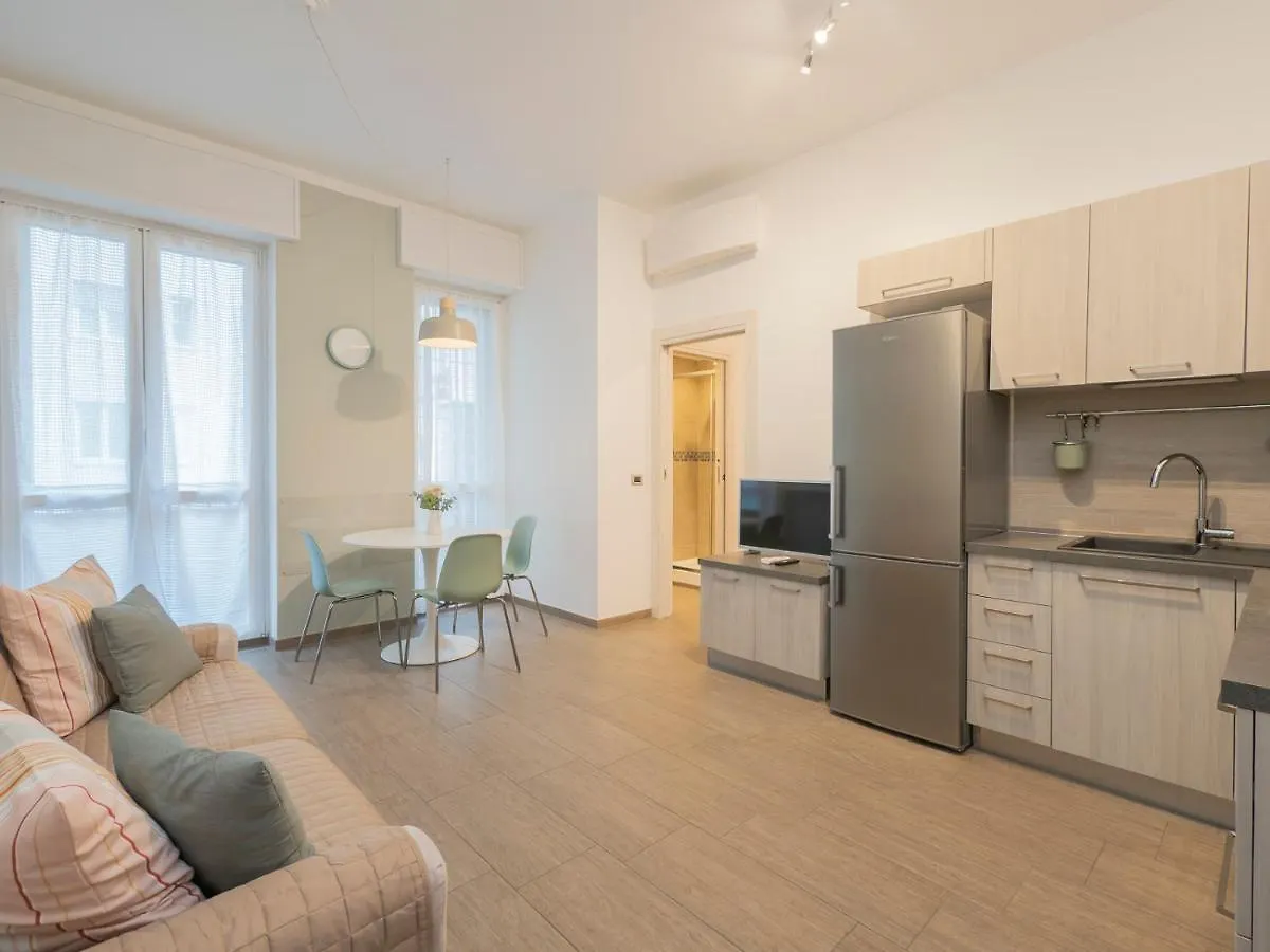 I Host Apartment - Montesuello 9 Milan